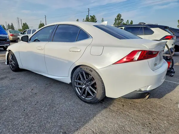 JTHBA1D28G5016756 2016 LEXUS IS - Image 2