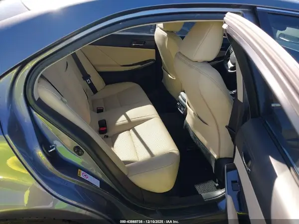 JTHBA1D28G5022346 2016 LEXUS IS - Image 8