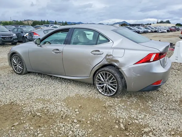 JTHBA1D28G5035534 2016 LEXUS IS - Image 2