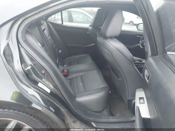 JTHBA1D28H5043179 2017 LEXUS IS - Image 8