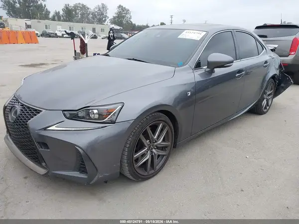 JTHBA1D28H5043599 2017 LEXUS IS - Image 2