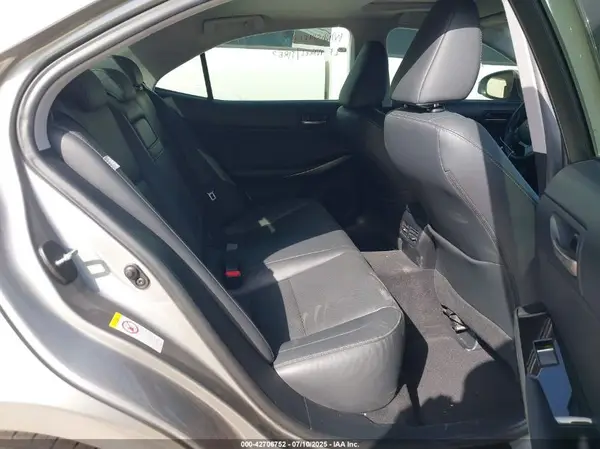 JTHBA1D28H5048723 2017 LEXUS IS - Image 8