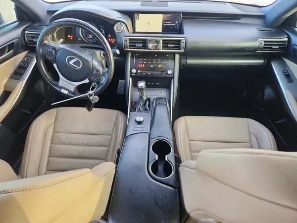 JTHBA1D28H5051881 2017 LEXUS IS - Image 8