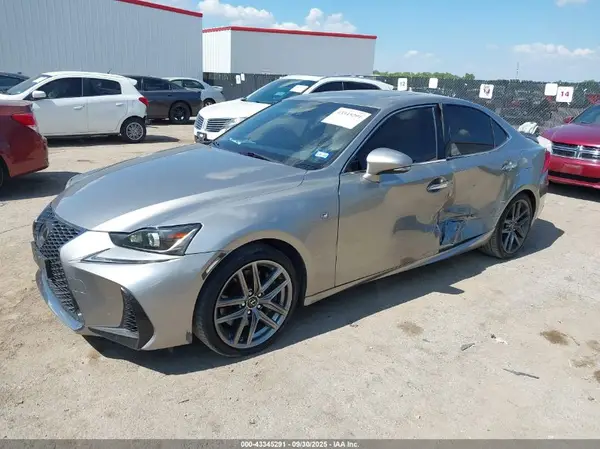 JTHBA1D28H5054456 2017 LEXUS IS - Image 2