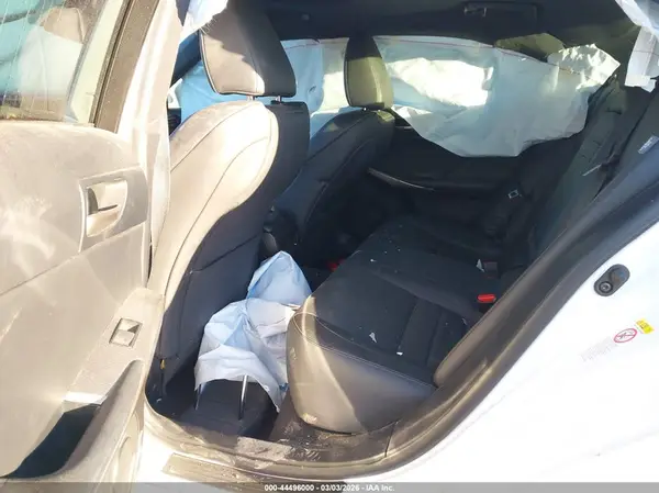 JTHBA1D28H5056496 2017 LEXUS IS - Image 8