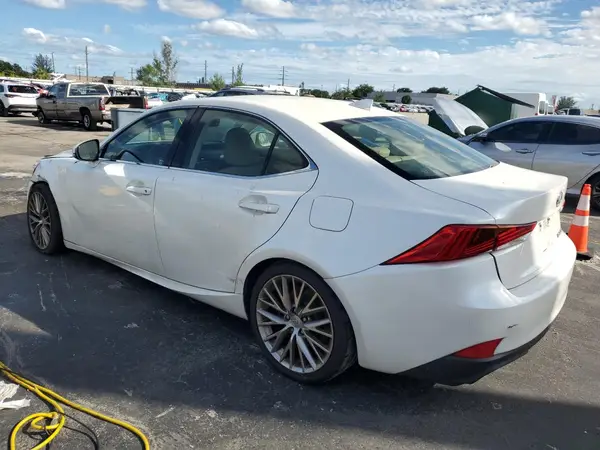 JTHBA1D28H5060046 2017 LEXUS IS - Image 2