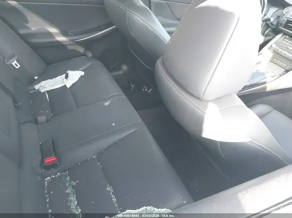 JTHBA1D28H5061200 2017 LEXUS IS - Image 8