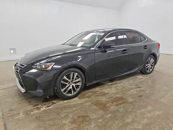 JTHBA1D28J5067164 2018 LEXUS IS - Image 1