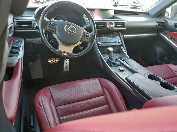 JTHBA1D28J5068038 2018 LEXUS IS - Image 8