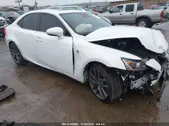 JTHBA1D28J5078195 2018 LEXUS IS