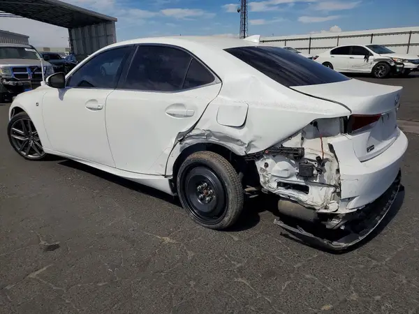 JTHBA1D28J5082022 2018 LEXUS IS - Image 2