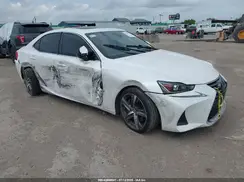 JTHBA1D28J5083381 2018 LEXUS IS