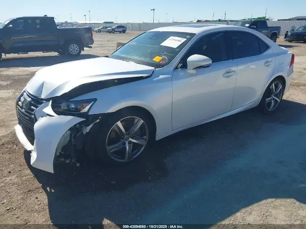 JTHBA1D28K5092177 2019 LEXUS IS - Image 2