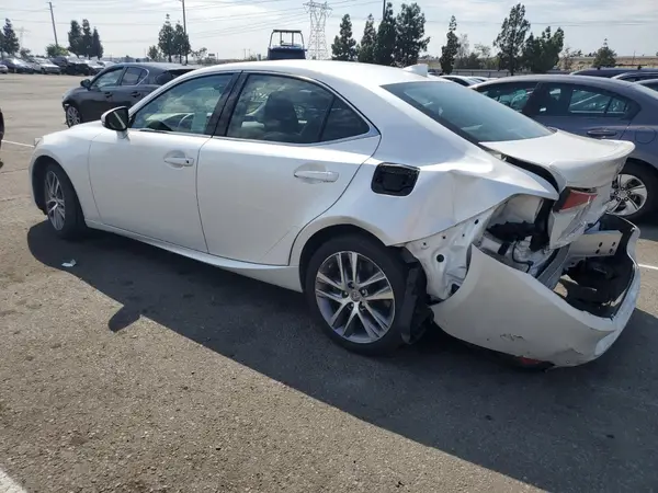 JTHBA1D28K5092485 2019 LEXUS IS - Image 2