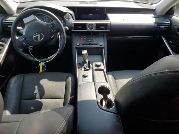 JTHBA1D28K5092485 2019 LEXUS IS - Image 8