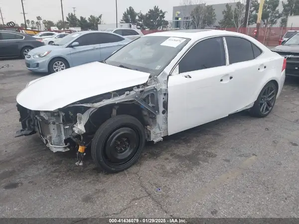 JTHBA1D28K5092728 2019 LEXUS IS - Image 2