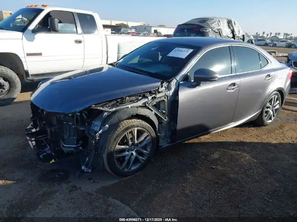JTHBA1D28K5093720 2019 LEXUS IS - Image 2