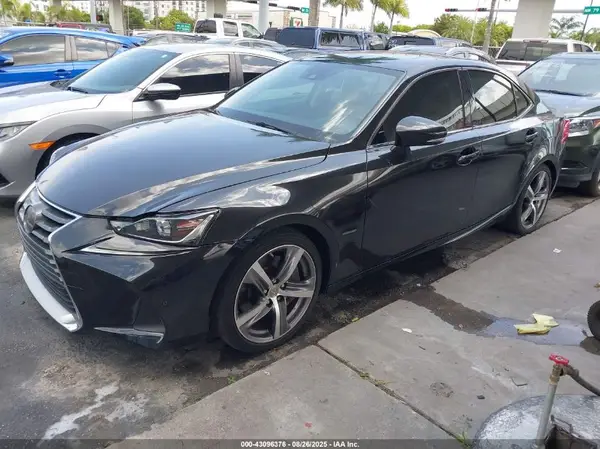 JTHBA1D28K5094060 2019 LEXUS IS - Image 2