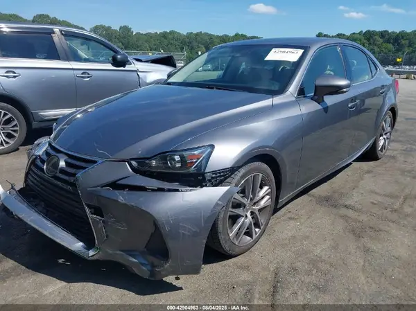 JTHBA1D28K5097203 2019 LEXUS IS - Image 2