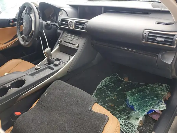 JTHBA1D28K5098593 2019 LEXUS IS - Image 8