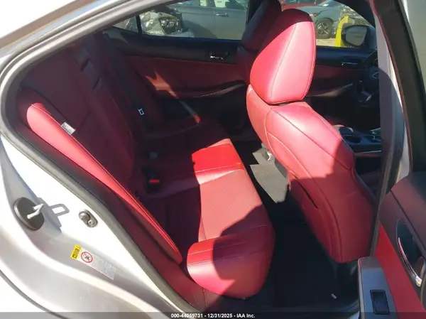 JTHBA1D29G5001862 2016 LEXUS IS - Image 8