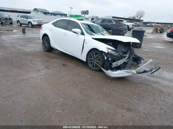 JTHBA1D29G5003580 2016 LEXUS IS - Image 1