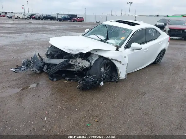 JTHBA1D29G5003580 2016 LEXUS IS - Image 2