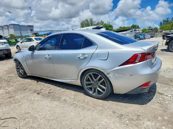 JTHBA1D29G5007824 2016 LEXUS IS - Image 2