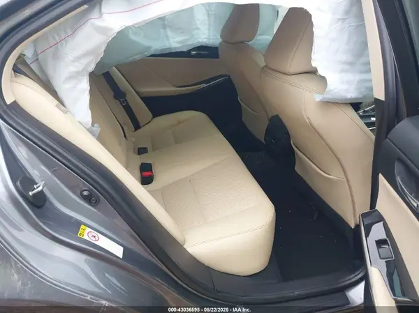 JTHBA1D29G5016457 2016 LEXUS IS - Image 8