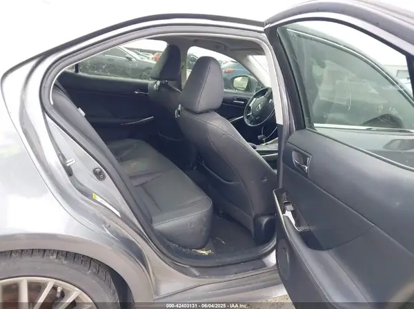 JTHBA1D29G5017799 2016 LEXUS IS - Image 8