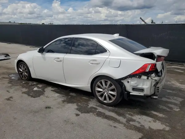 JTHBA1D29G5018323 2016 LEXUS IS - Image 2