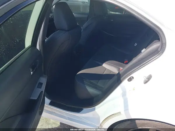 JTHBA1D29G5020024 2016 LEXUS IS - Image 8