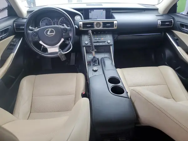 JTHBA1D29G5025031 2016 LEXUS IS - Image 8