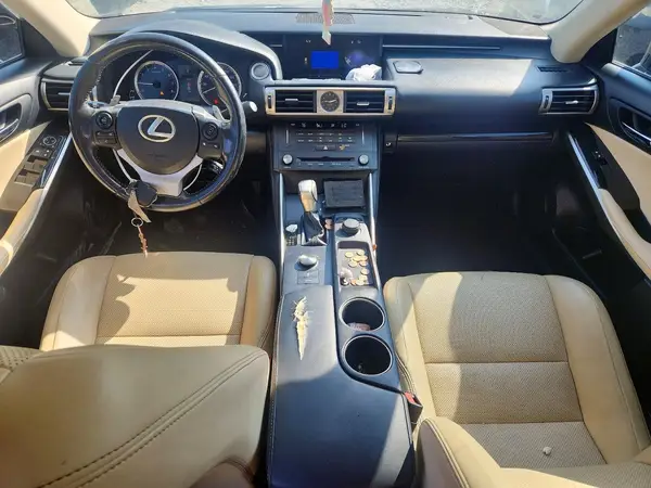 JTHBA1D29G5025482 2016 LEXUS IS - Image 8