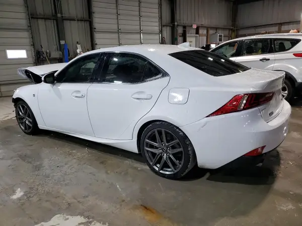 JTHBA1D29G5028589 2016 LEXUS IS - Image 2