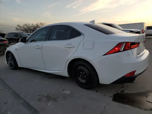 JTHBA1D29G5038412 2016 LEXUS IS - Image 2