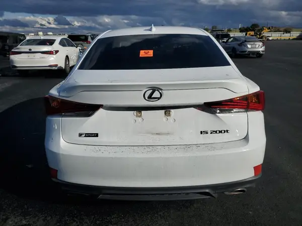 2017 LEXUS IS auction photo 6