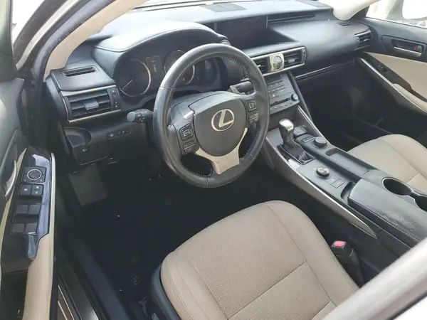 JTHBA1D29H5051646 2017 LEXUS IS - Image 8