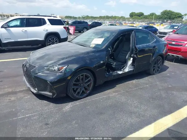 JTHBA1D29H5052506 2017 LEXUS IS - Image 2