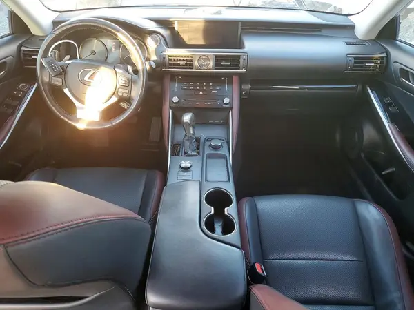JTHBA1D29J5062197 2018 LEXUS IS - Image 8