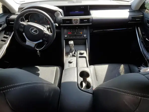 JTHBA1D29J5069473 2018 LEXUS IS - Image 8