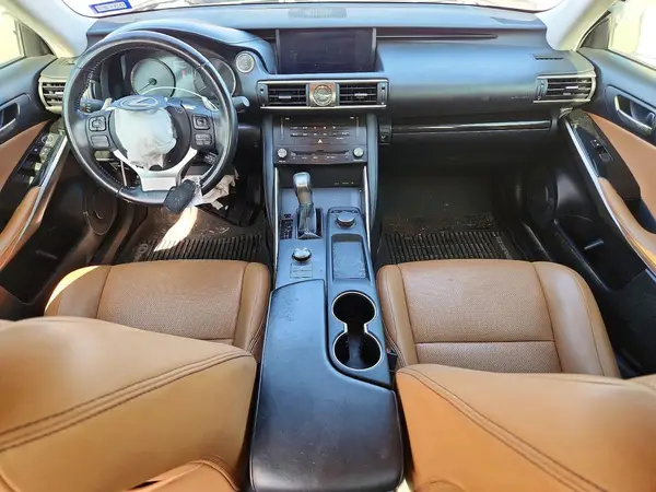 JTHBA1D29J5072003 2018 LEXUS IS - Image 8