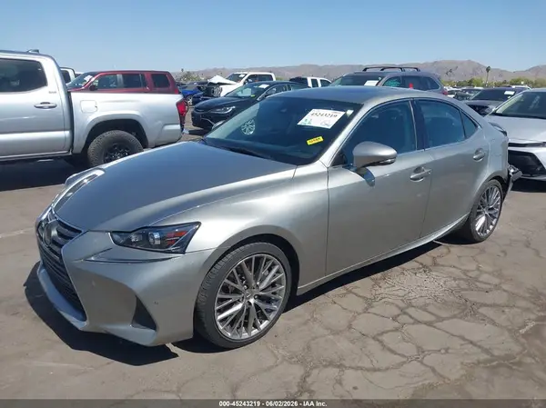 JTHBA1D29K5086114 2019 LEXUS IS - Image 2