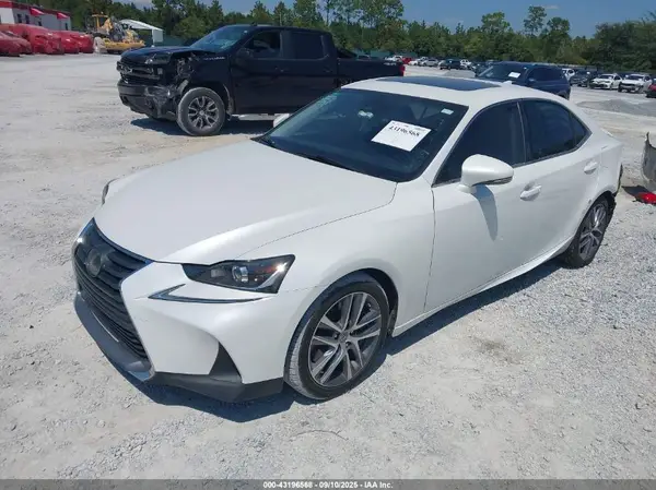 JTHBA1D29K5087246 2019 LEXUS IS - Image 2