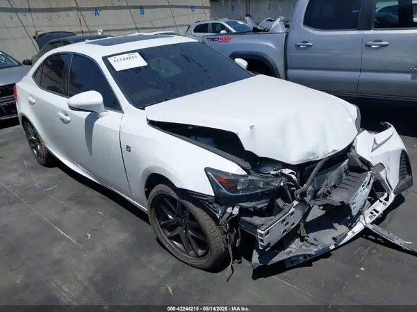 JTHBA1D29K5090163 2019 LEXUS IS - Image 1