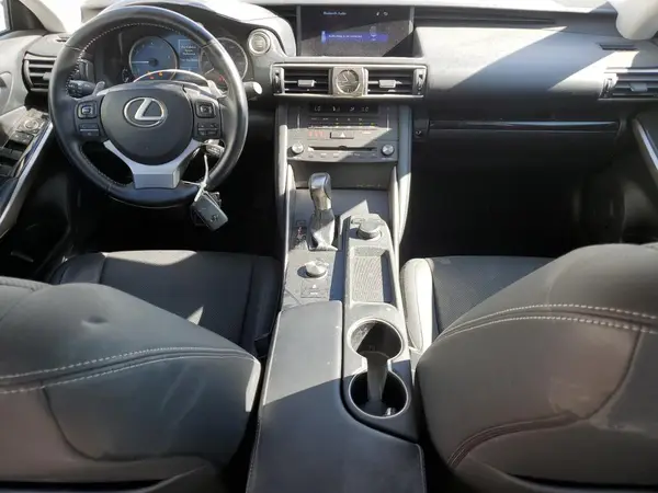 JTHBA1D29K5092897 2019 LEXUS IS - Image 8
