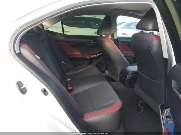 JTHBA1D29K5094276 2019 LEXUS IS - Image 8