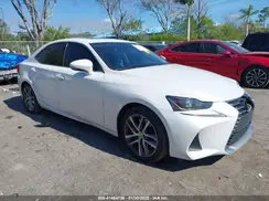 JTHBA1D29K5100061 2019 LEXUS IS