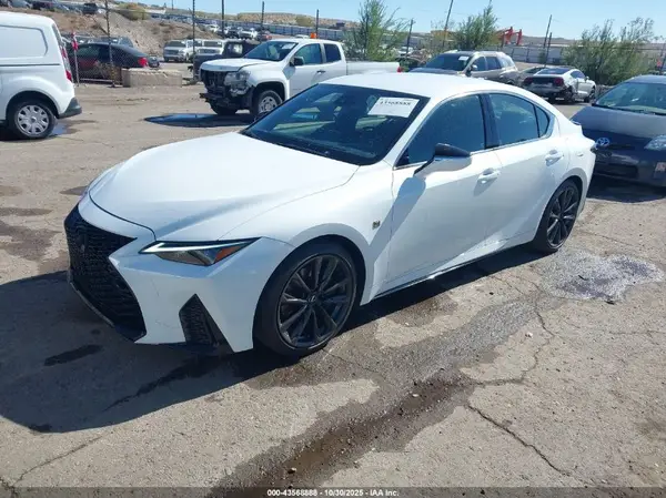 JTHBA1D29S5134758 2025 LEXUS IS - Image 2