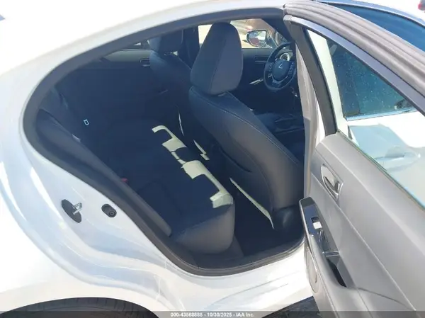 JTHBA1D29S5134758 2025 LEXUS IS - Image 8